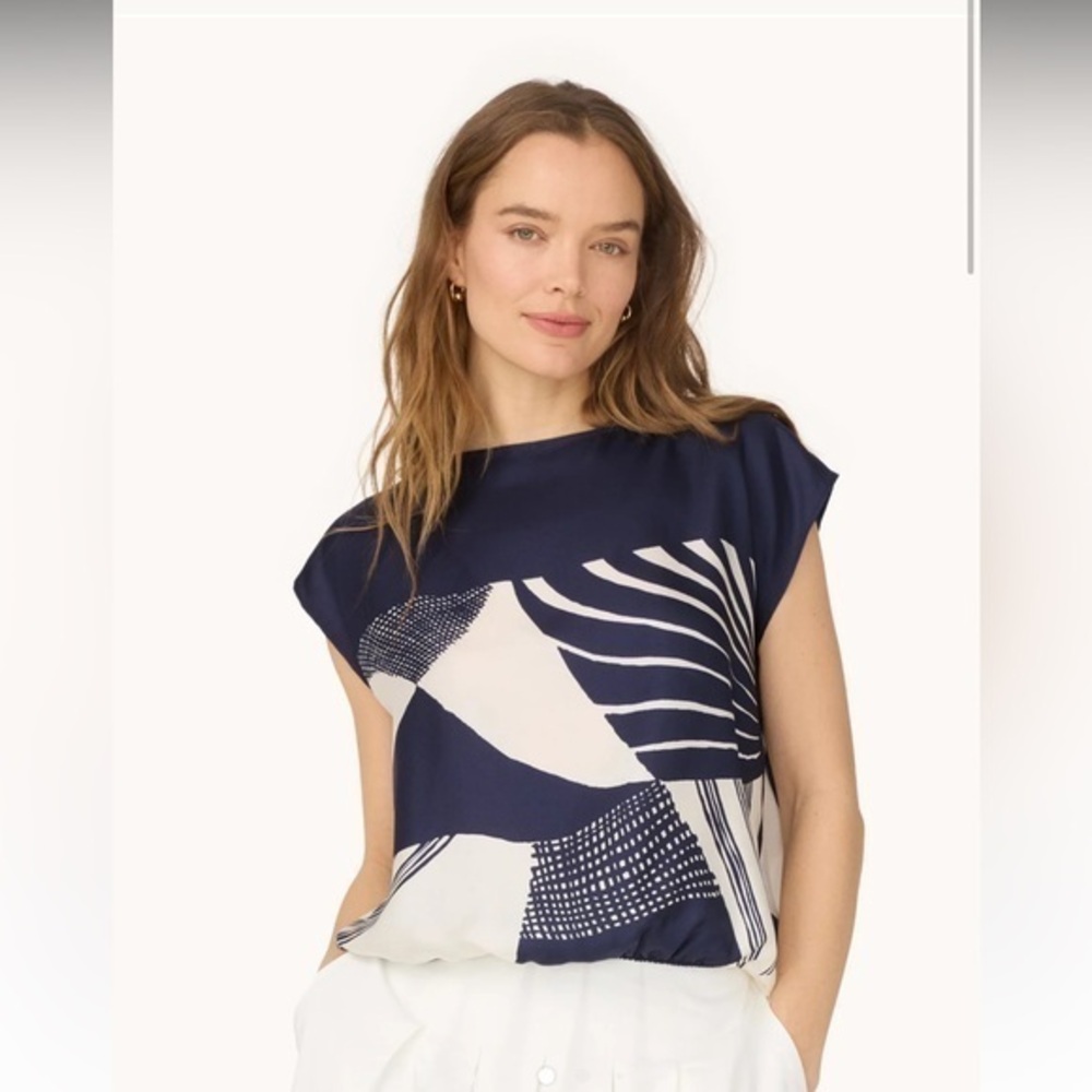 NWT Unsubscribed 100% Silk Scarf Royal Navy Bubble Top